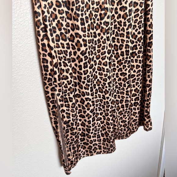 Cheetah print leopard print midi dress - H&M midi dress with slit - cowl neck - Picture 5 of 5